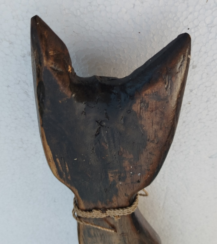 Mačka drvena figura rezbarena ručni rad