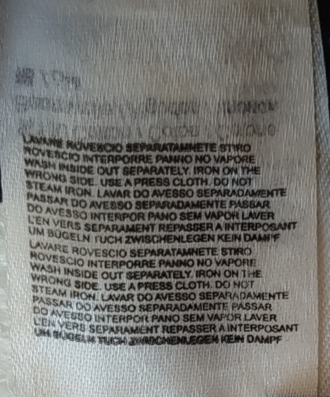 MOSCHINO kačket kapa logo amblem