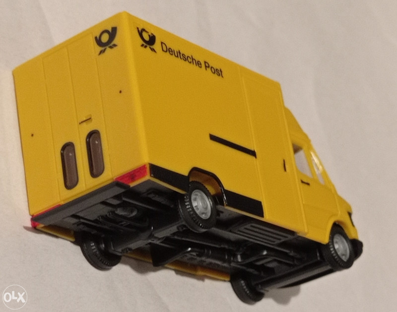 HERPA Mercedes Benz 207 D kamion model Deutsche post