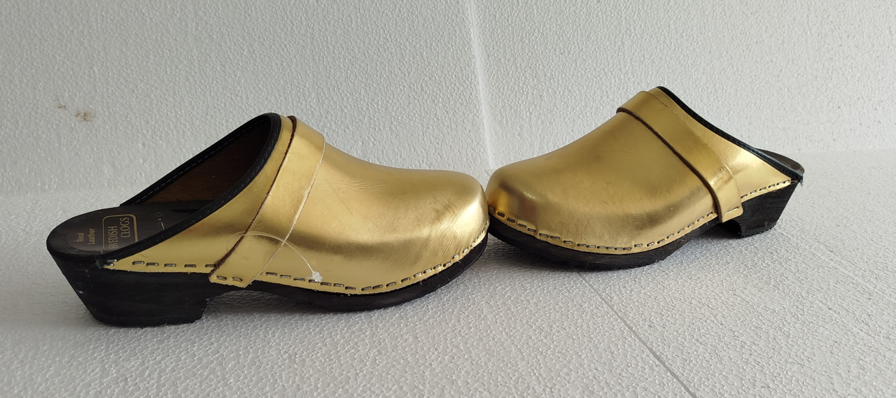 Klompe švedske Swedish Clogs prava koža broj 39