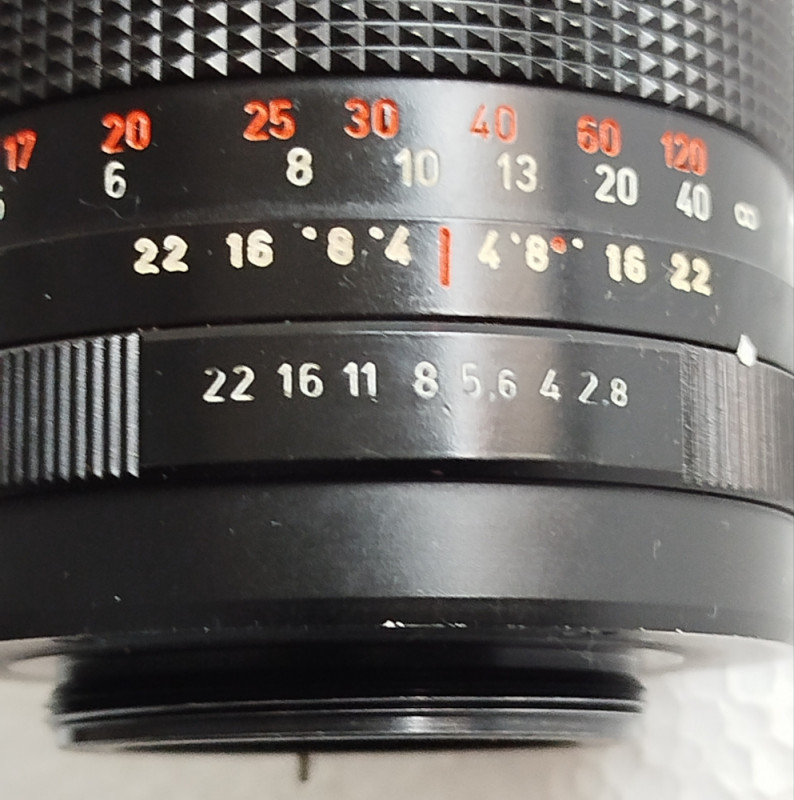 Pentacon auto 2.8/135 MC objektiv za fotoaparat