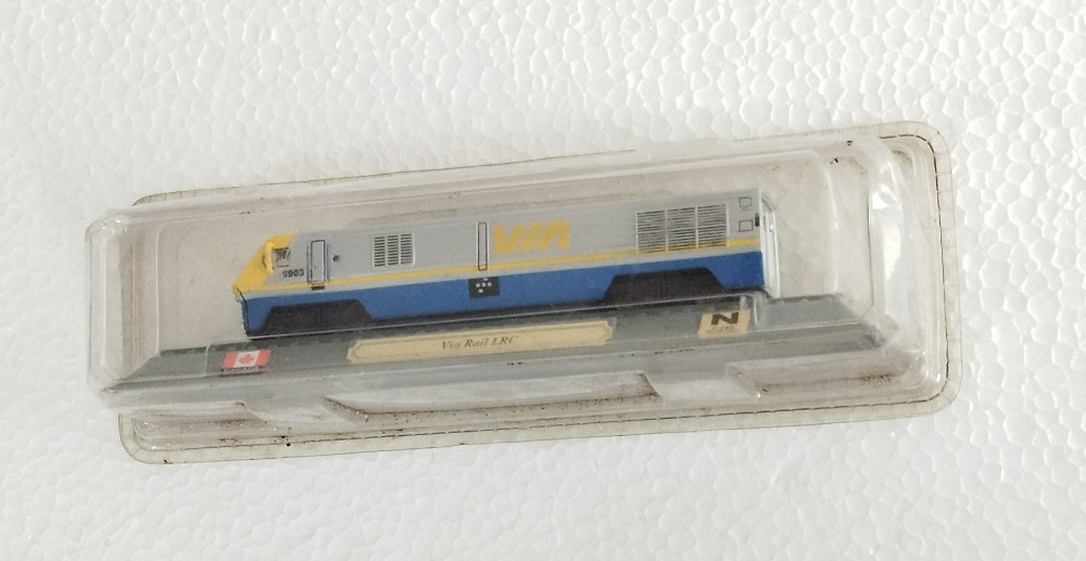 Maketa voza VIA Rail LRC 1:160 rijedak kolekcionarski primjerak