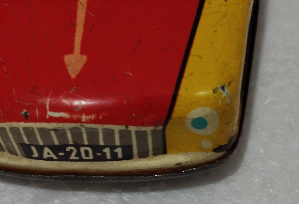 Limeni auto Foreign vintage igračka kolekcionarski model