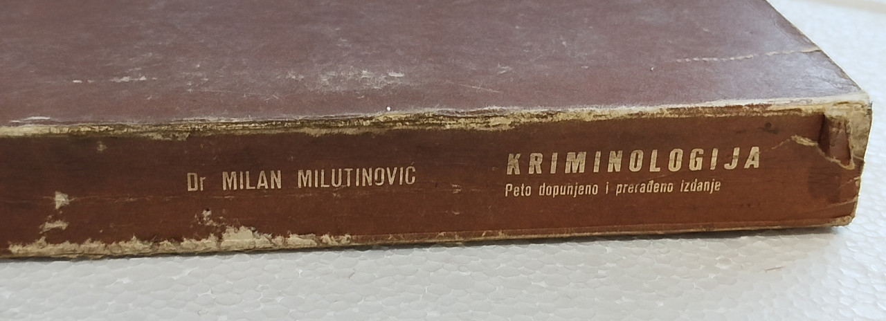 Kriminologija Milan Milutinović knjiga udžbenik