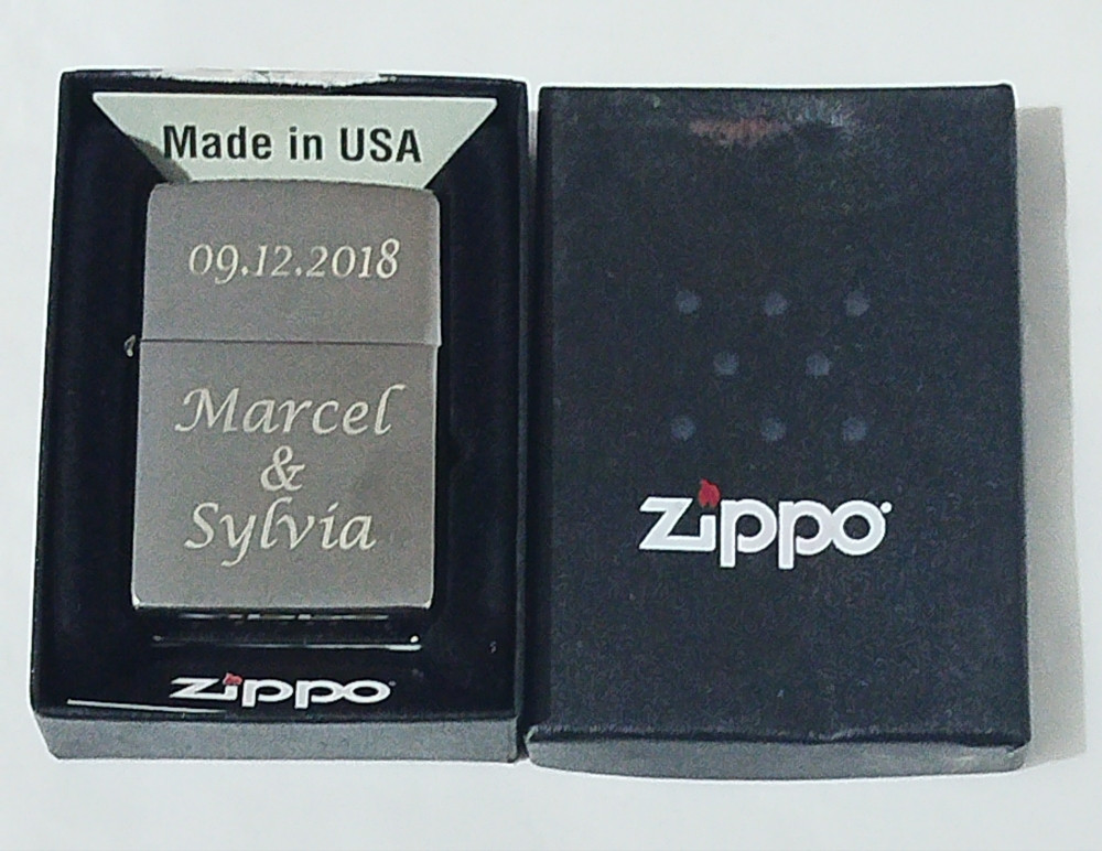 Zippo upaljač original, graviran Made in USA u kutiji
