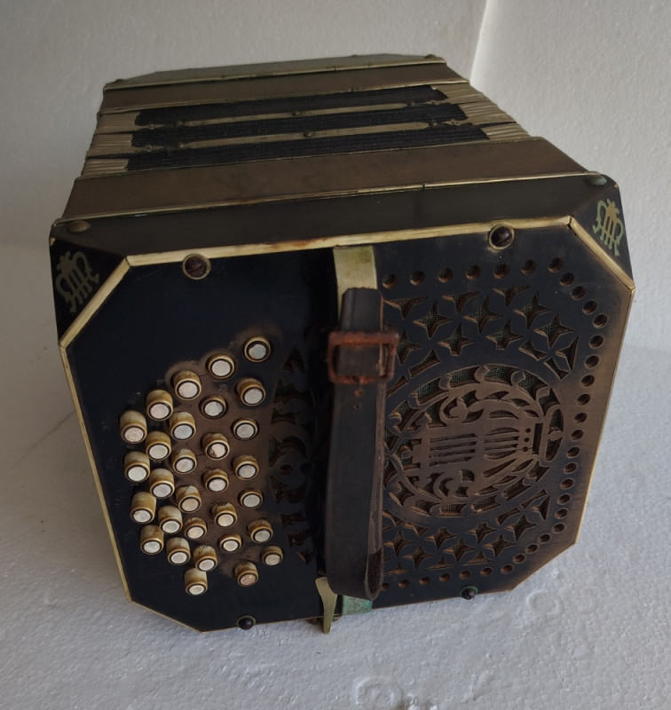 ELA ELA BANDONEON stara harmonika ORIGINALNI KOFER antika raritet