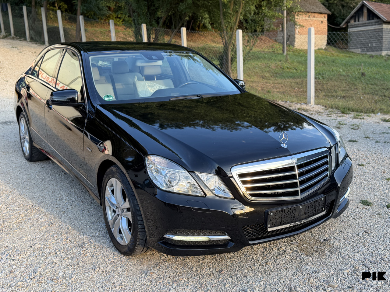 Mercedes E 220 125Kw Avangard 2011 God Top stanje