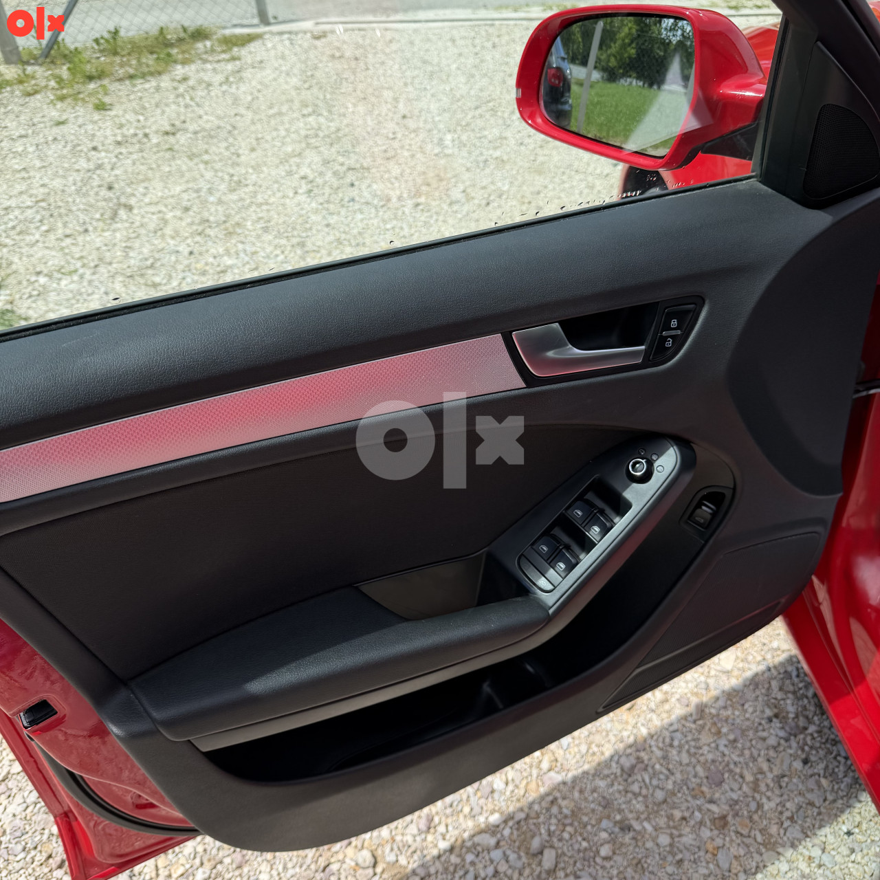 Audi A4 B8 2.0 Tdi 105KW  2011 Automatik Limuzina Led Top stanje
