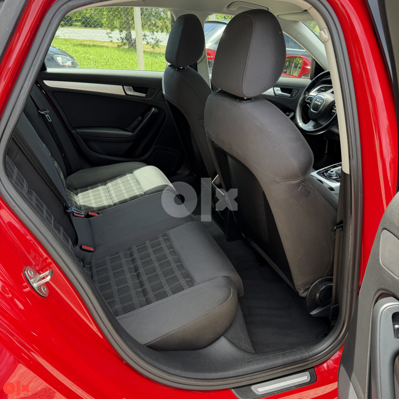 Audi A4 B8 2.0 Tdi 105KW  2011 Automatik Limuzina Led Top stanje