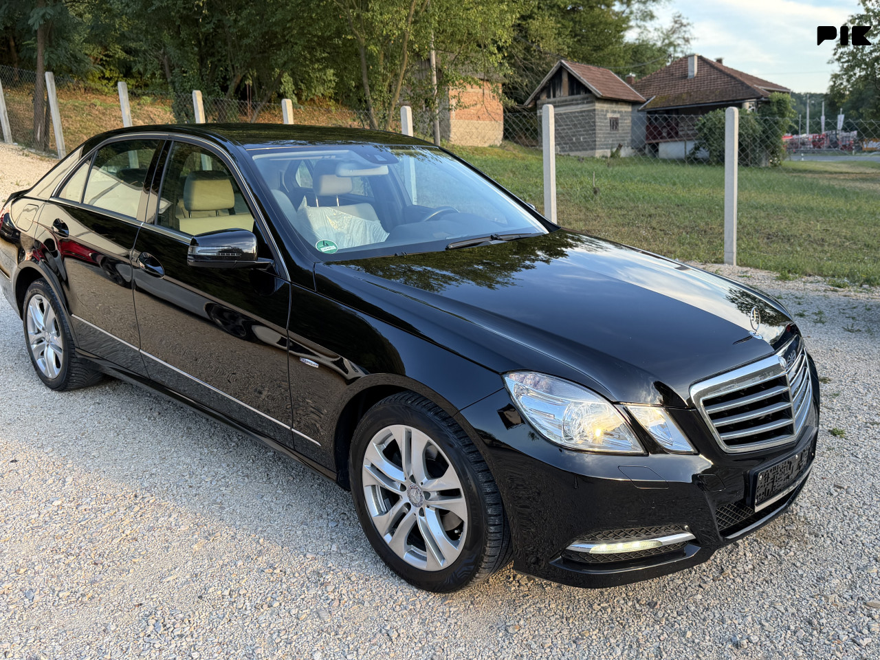 Mercedes E 220 125Kw Avangard 2011 God Top stanje