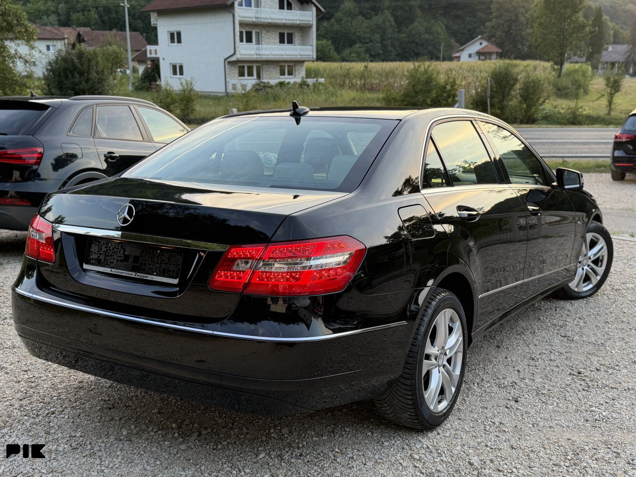 Mercedes E 220 125Kw Avangard 2011 God Top stanje