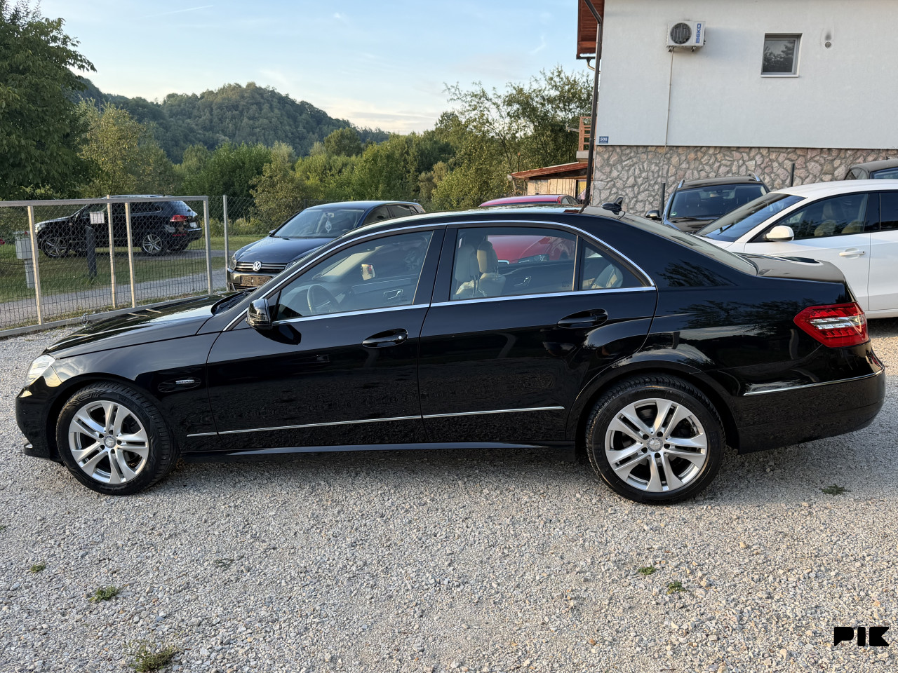 Mercedes E 220 125Kw Avangard 2011 God Top stanje
