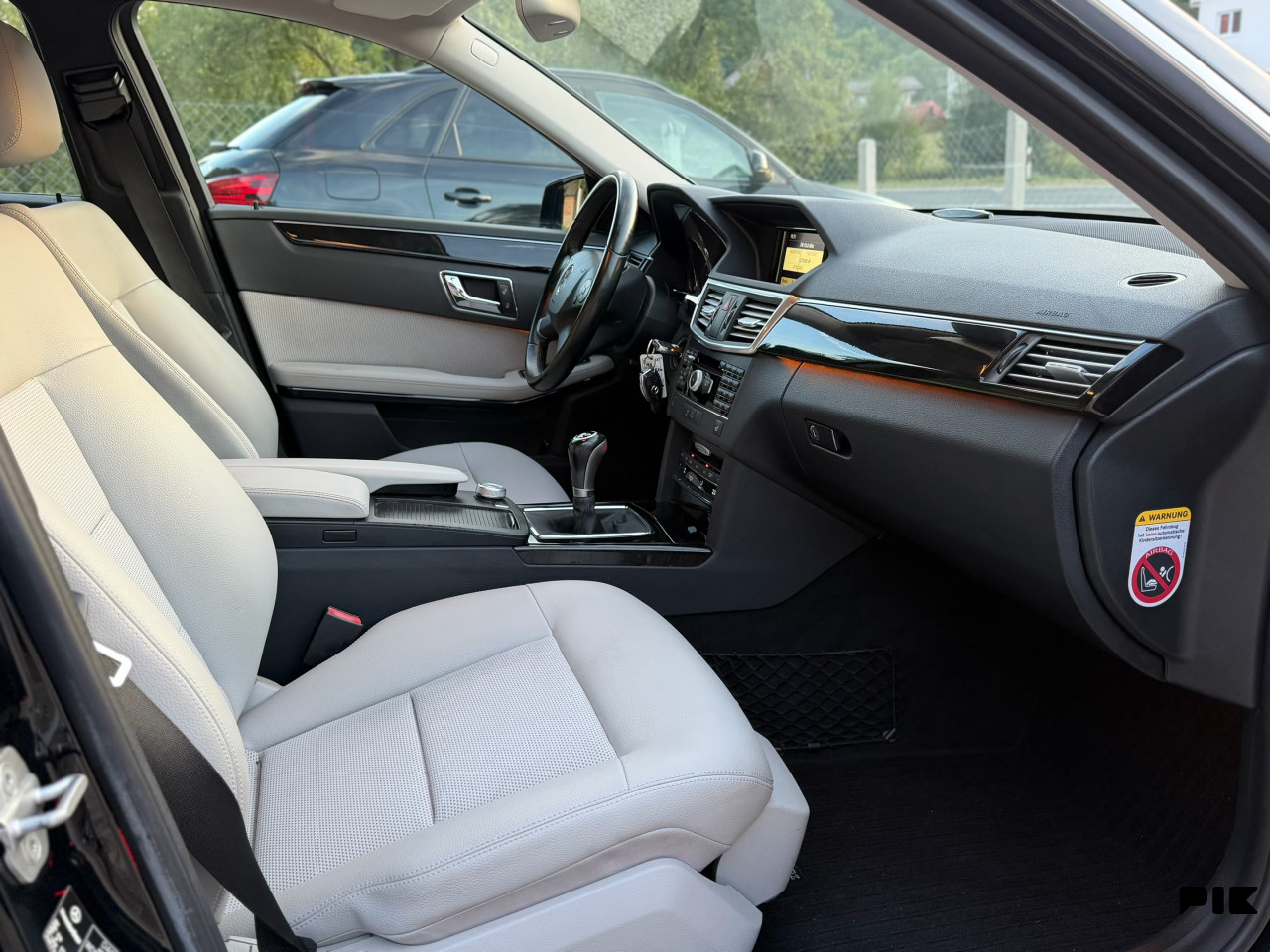 Mercedes E 220 125Kw Avangard 2011 God Top stanje