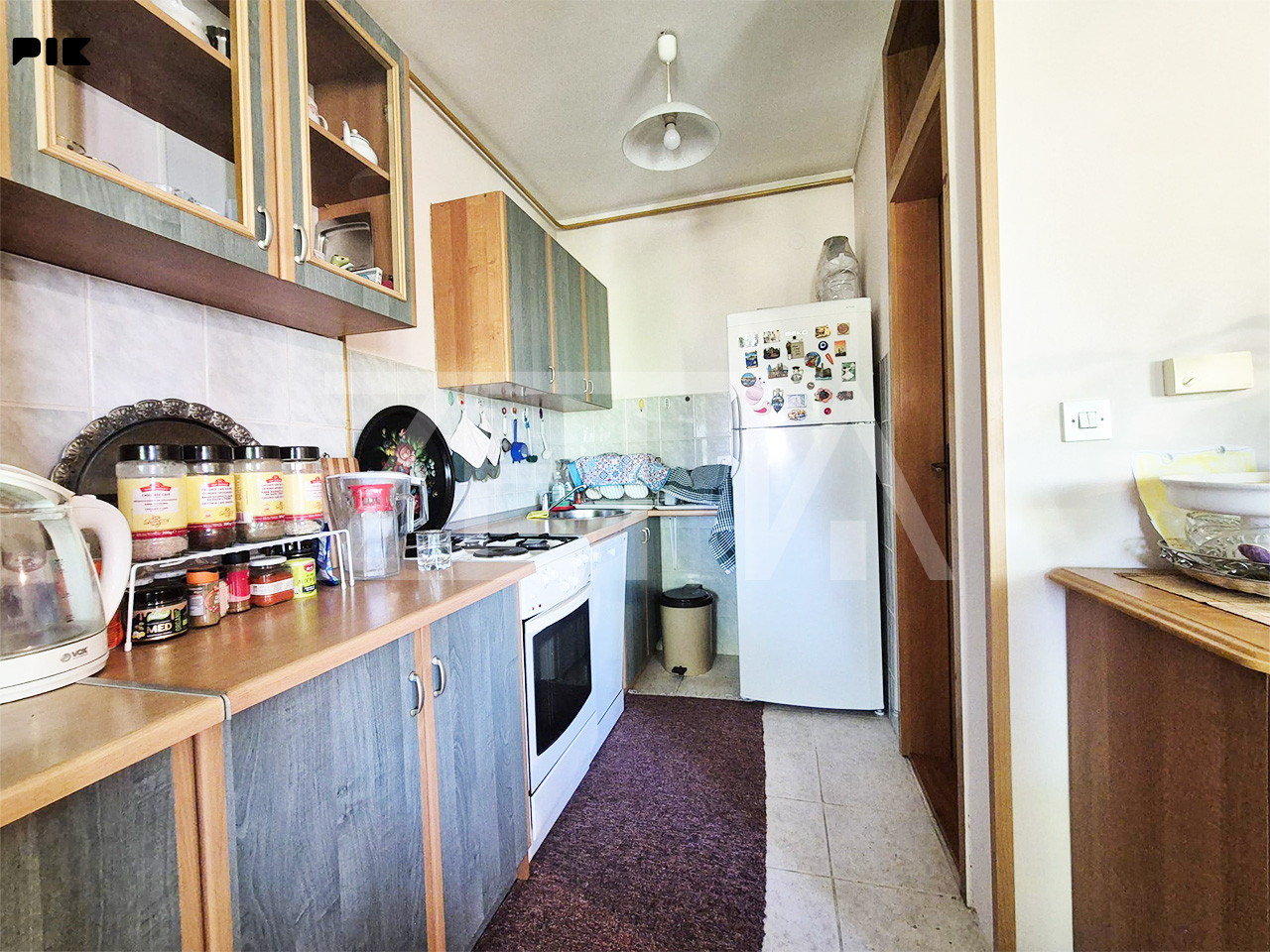 Trosoban stan, Višnjik, 65 m2 - ZettaNekretnine