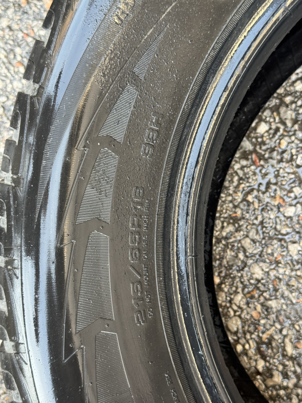GOODYEAR 215 65 16 215/65 R16 ZIMSKE DOT 1616