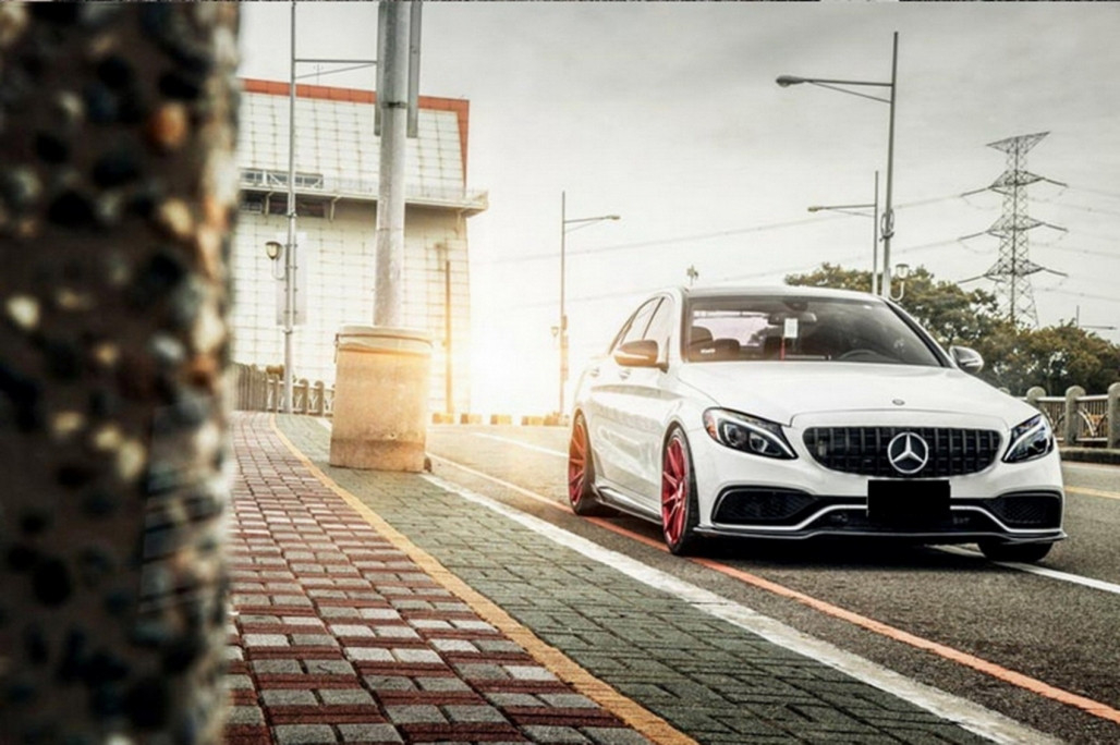Prednja maska grill za Mercedes C-Klasa (2014-2018)