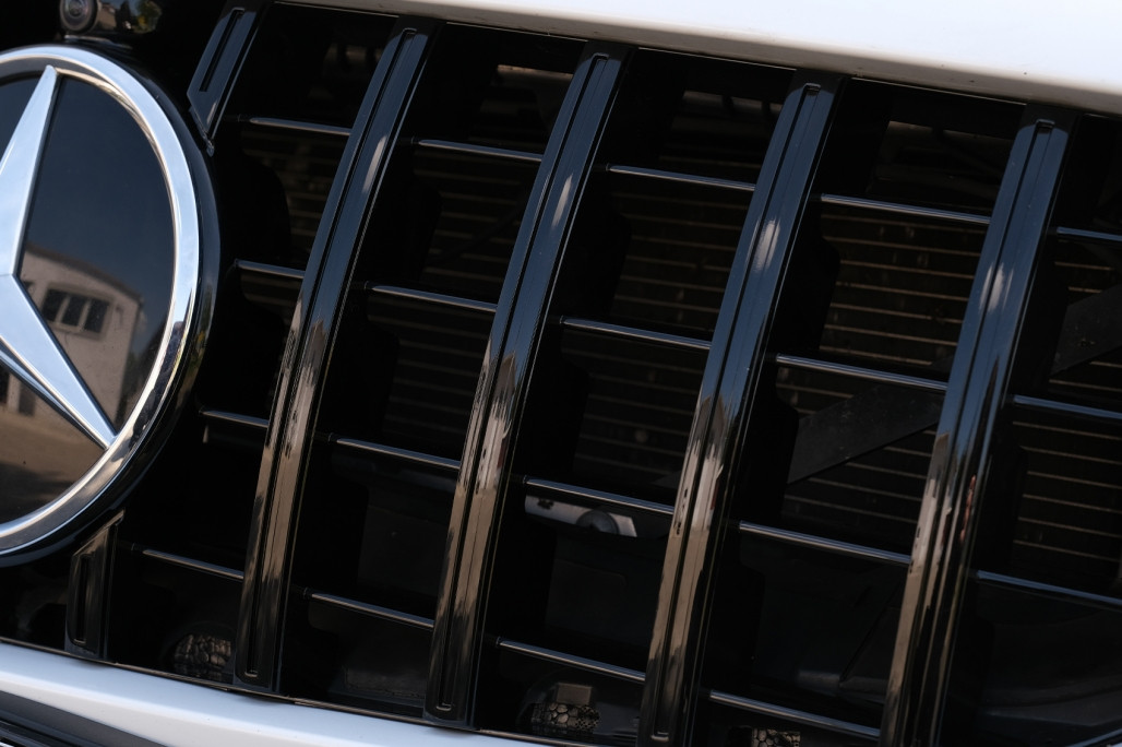 Prednja maska grill za Mercedes C-Klasa (2014-2018)