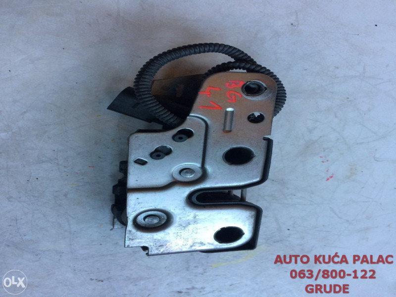 Brava prednje haube Volkswagen GOLF 5+ BG41