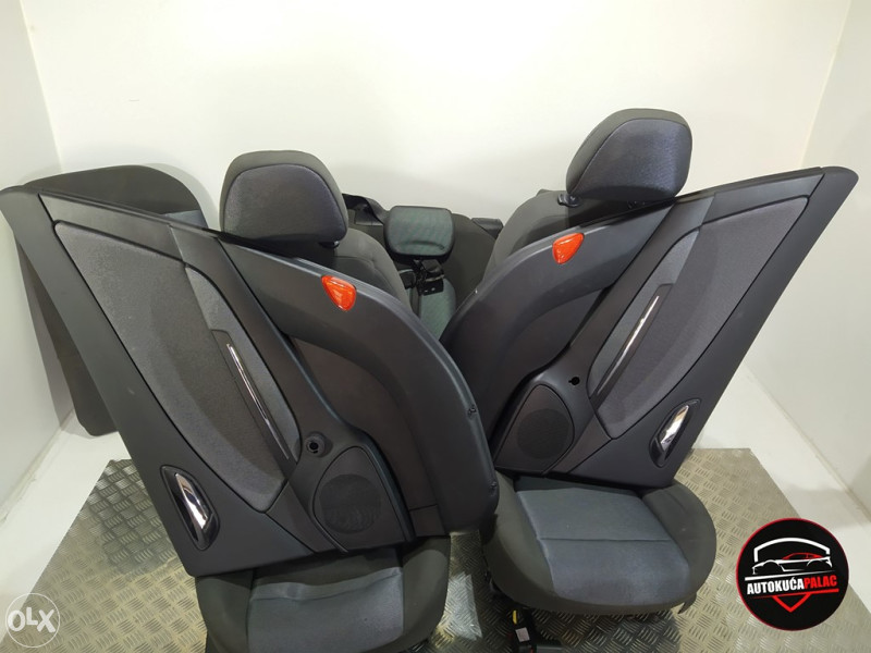 UNUTRAŠNJOST I SJEDIŠTA SICEVI FIAT BRAVO 2009 U65