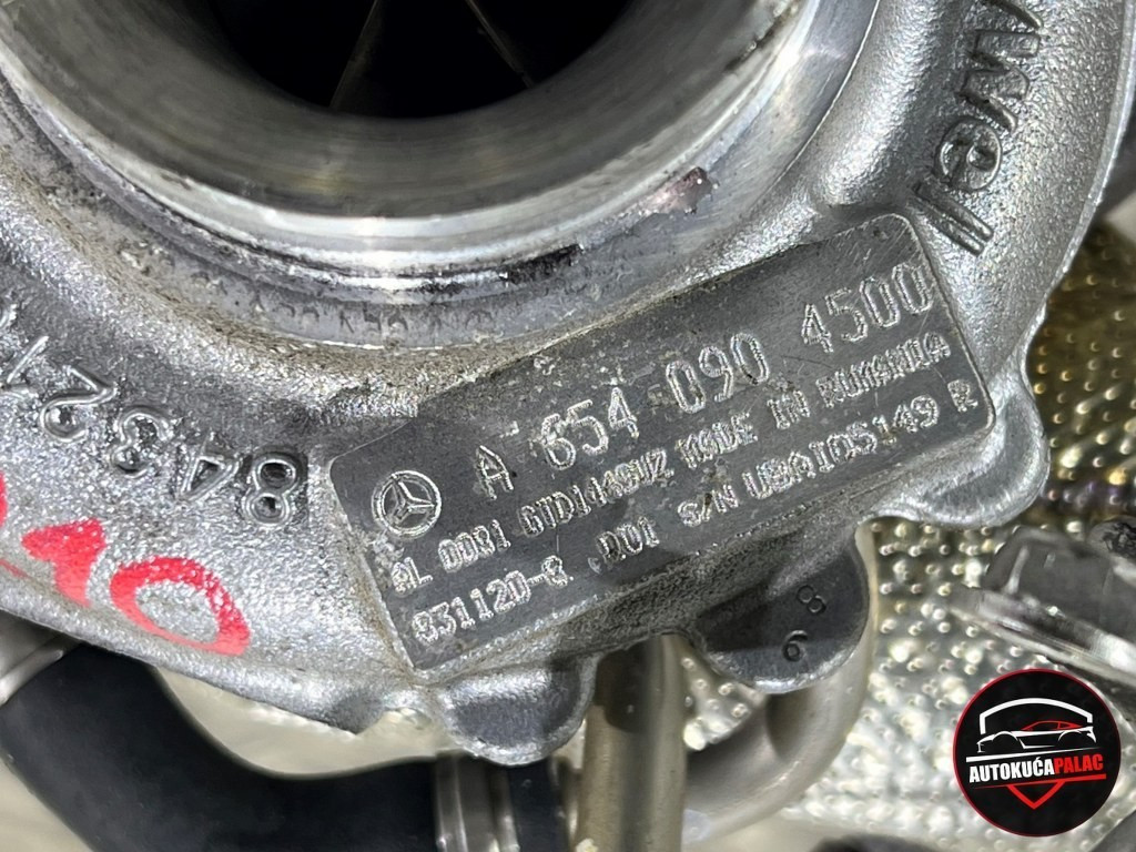 TURBINA MERCEDES W213  A6540904500 532-210 220CDI