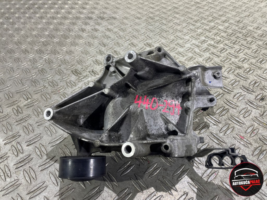 NOSAČ ALTERNATORA MERCEDES W205 C-KLASA  A6512340339 440-294