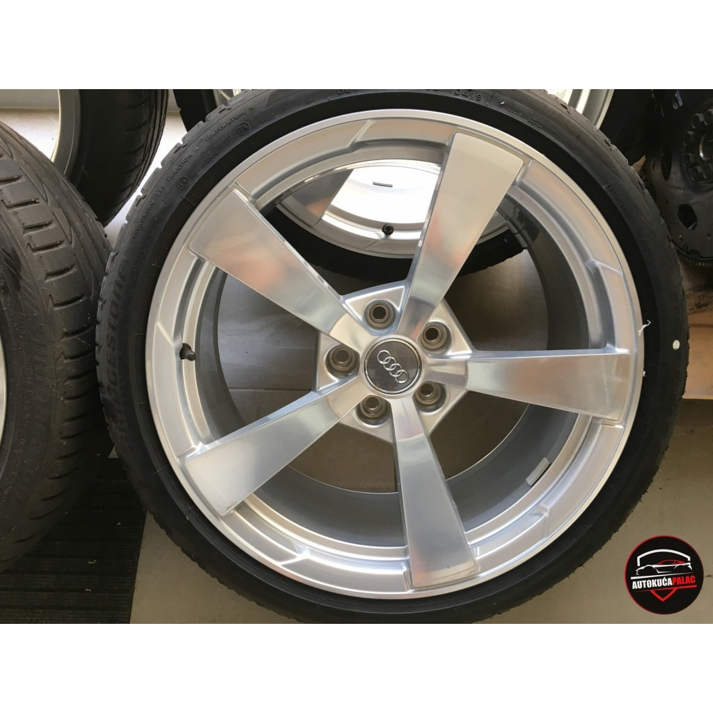 FELGE AUDI TT A3 RS3 S3 19" 5X112 ET52 8S0601025AQ FE623