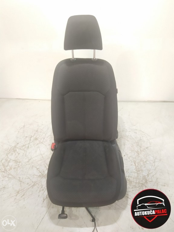 Unutrašnjost Volkswagen PASSAT 7   U181 SJEDIŠTA