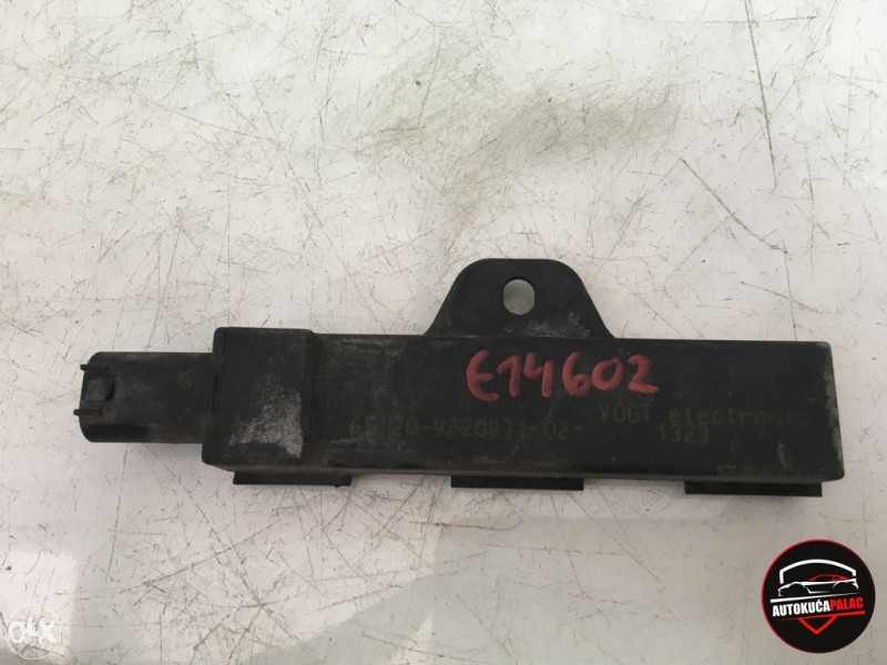 ANTENA BMW F10 5 9220831 E14602
