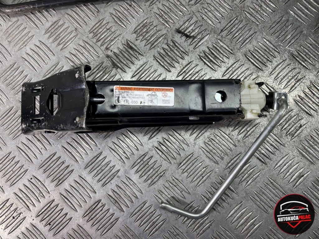 REZERVNA FELGA GUMA RENAULT	MEGANE 3	08-16 470-324	15"