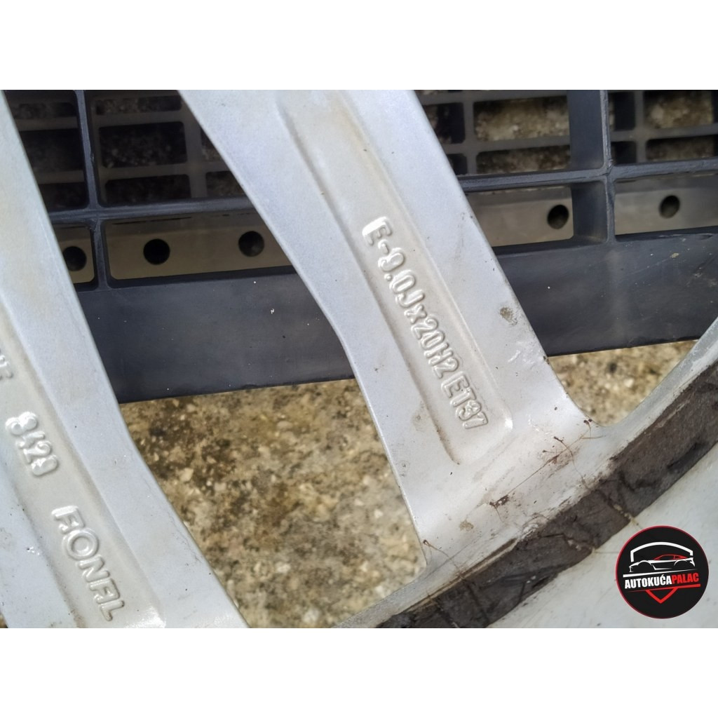 FELGA FELGE	AUDI	A8	09-17		FE699	20" 5x112 ET37