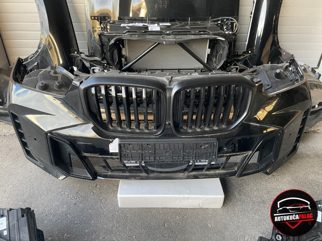 PREDNJI KRAJ BRANIK HAUBA BMW G05 X5 M   527-3