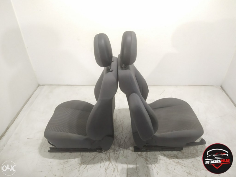 Unutrašnjost Opel MERIVA   U162 SJEDIŠTA
