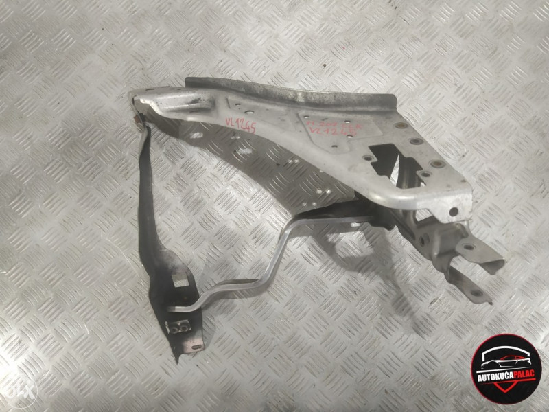 Nosač fara Mercedes W207 VL1245