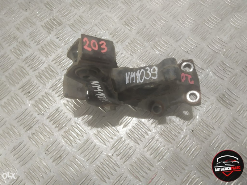 NOSAČ POLUOSOVINE Citroen C4 10-18 9651493280 NM1039