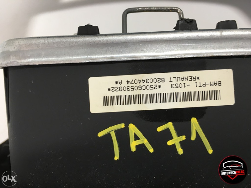 Instrument tabla KOMPLETNA Renault CLIO 2005-2014 TA71