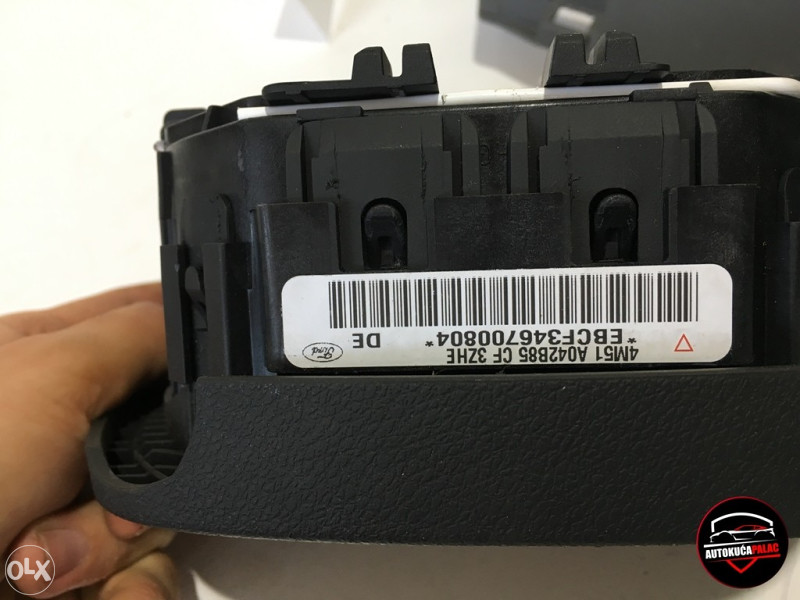 Instrument tabla KOMPLETNA Ford FOCUS 2004-2011 TA64