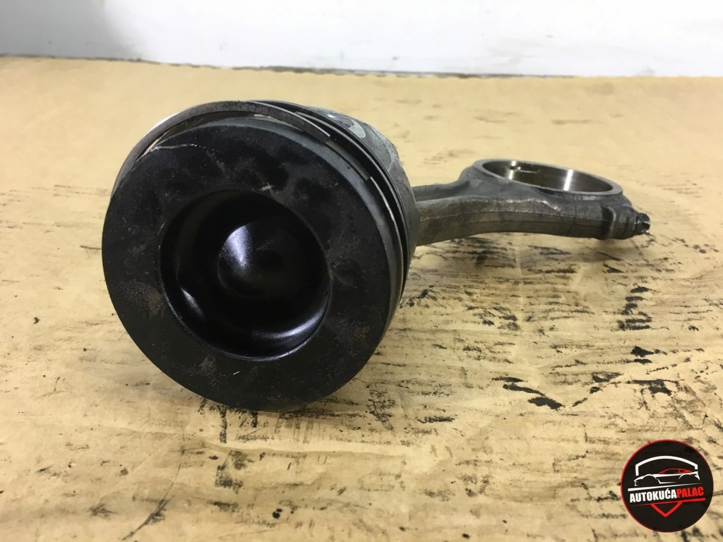 KLIP S KLIPNJAČOM PORSCHE CAYENNE 03-10 DM49 3.0TDI