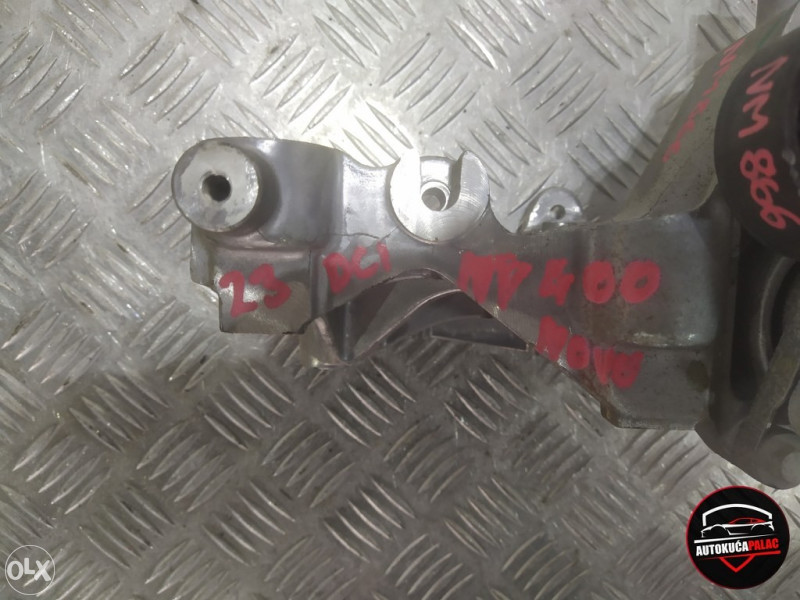 NOSAČ ALTERNATORA	Nissan NV400 2019 117102273R NM866
