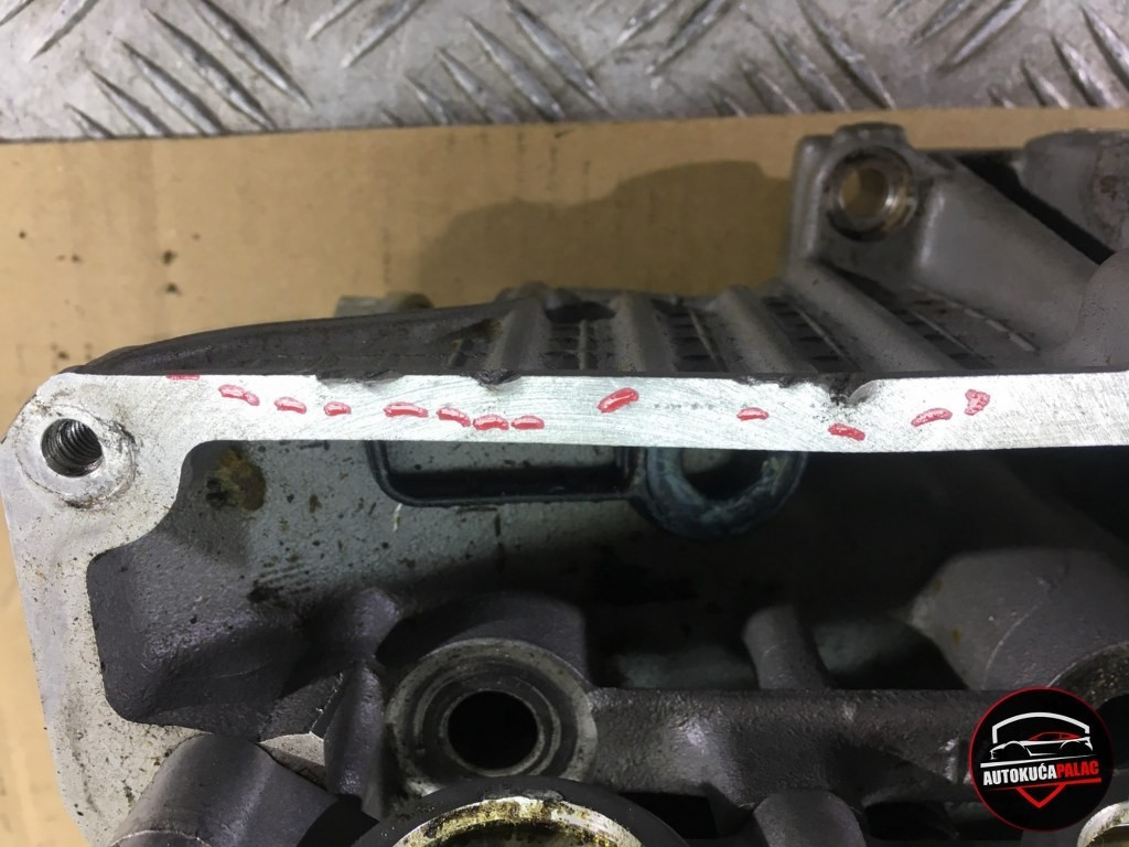 GLAVA MOTORA BMW G11 G12 7  8598486 DM24 OŠTEĆENA B57 3.0D