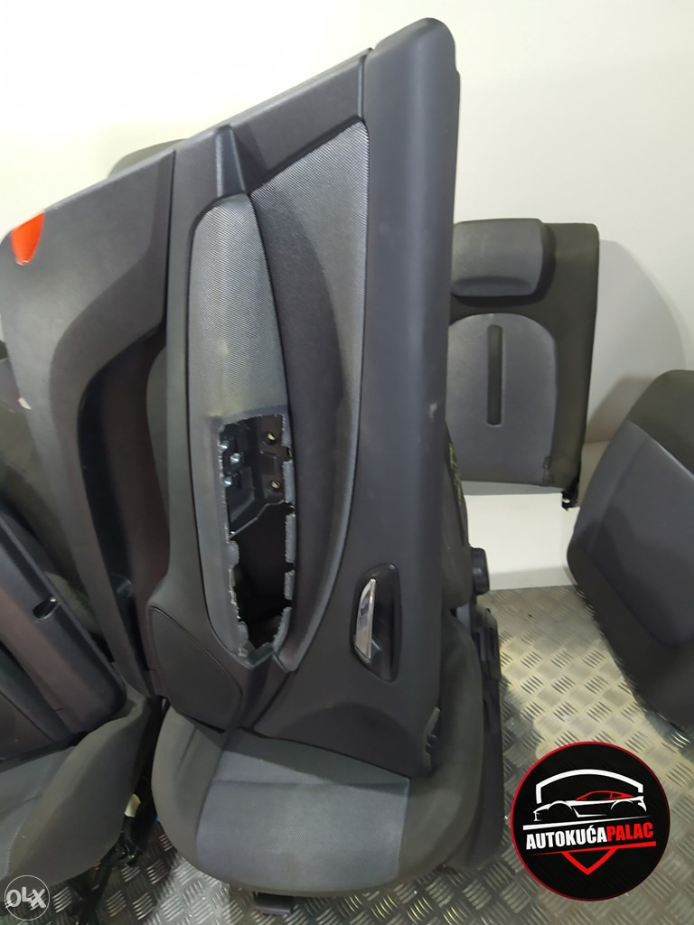 UNUTRAŠNJOST I SJEDIŠTA SICEVI FIAT BRAVO 2009 U65