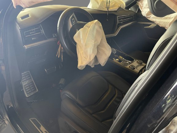 VW TOUAREG CR 2019 R-LINE 3.0TDI 4MOTION DIJELOVI U DIJELOVIMA