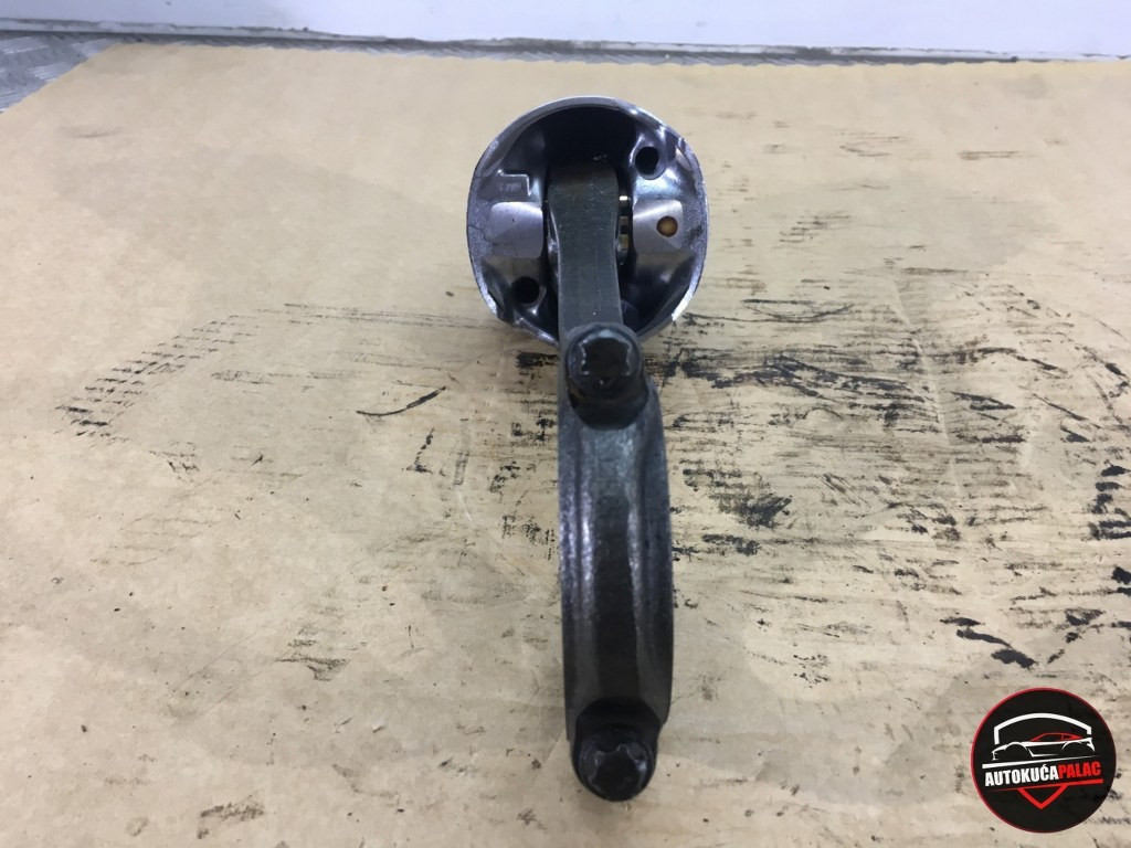 KLIP S KLIPNJAČOM PORSCHE CAYENNE 03-10 DM48 3.0TDI