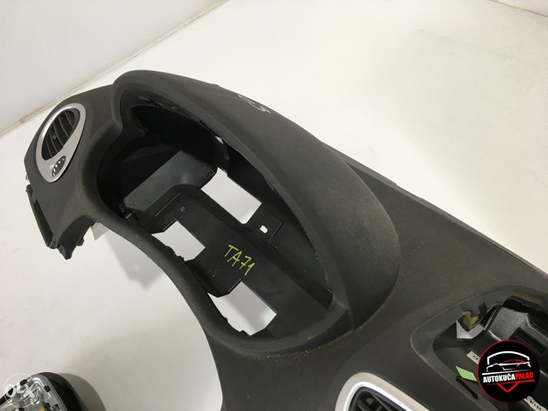 Instrument tabla KOMPLETNA Renault CLIO 2005-2014 TA71