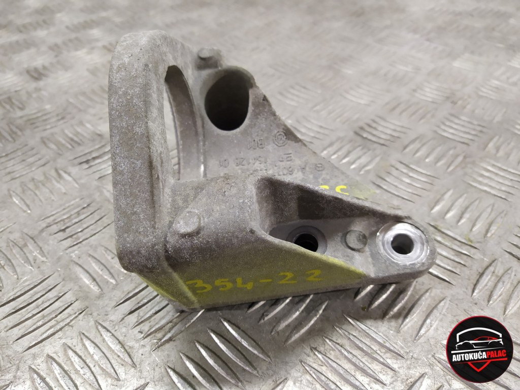 NOSAČ POLUOSOVINE Mercedes W246  A6072050101 354-22