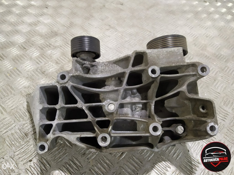 NOSAČ ALTERNATORA BMW E90 E91 3   NM1204