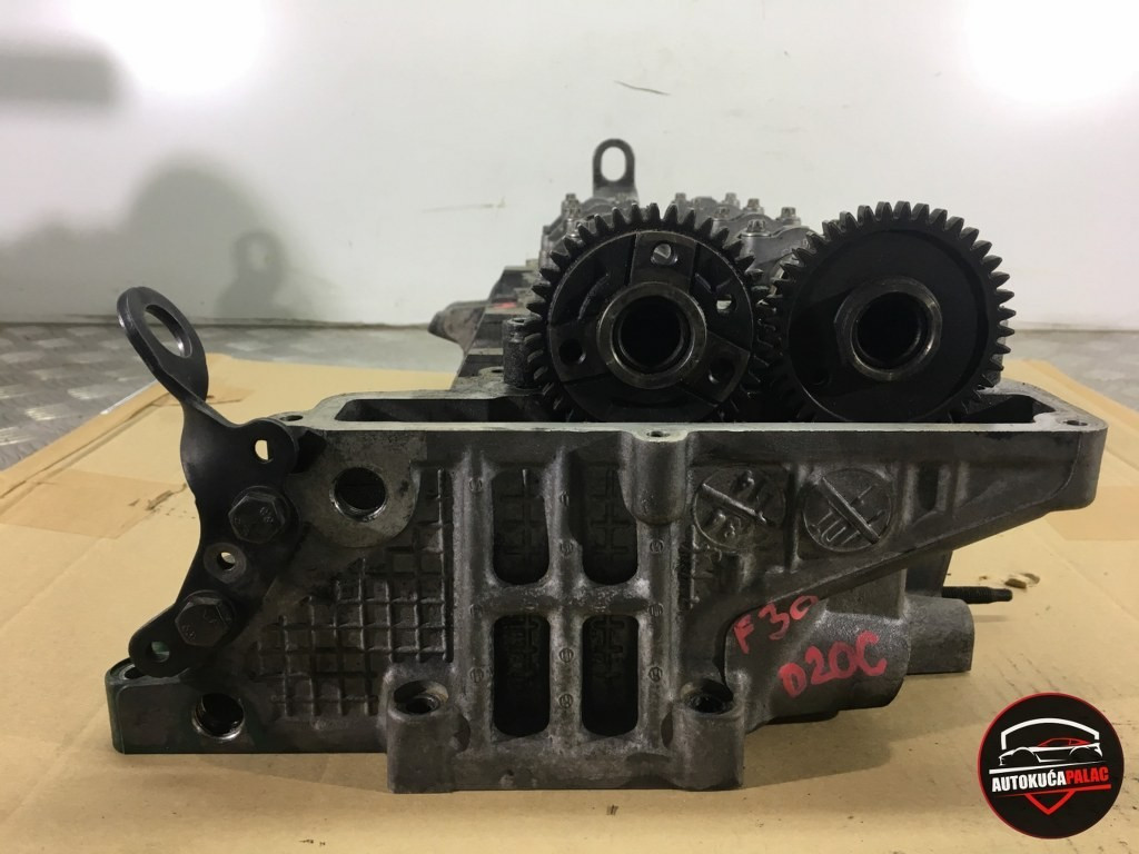 GLAVA MOTORA BMW F30   DM22 N47D20C + BREGASTE