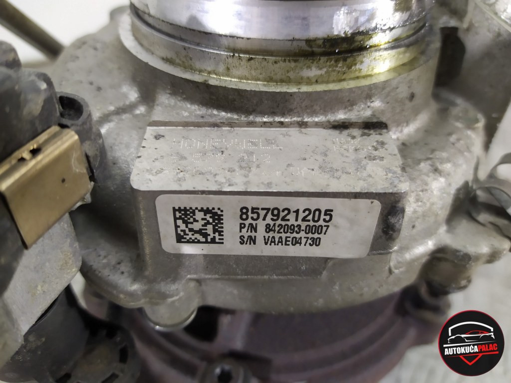 TURBINA BMW G30 G31 5  8579212 400-99 2.0D