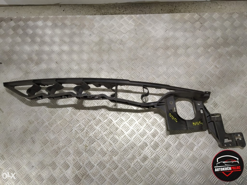 NOSAČ BLATOBRANA DESNI BMW E70 X5 7157990 PU1614