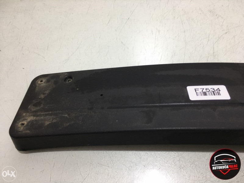 Mercedes W164  A648850181 F7534 NOSAČ TABLICE PREDNJI