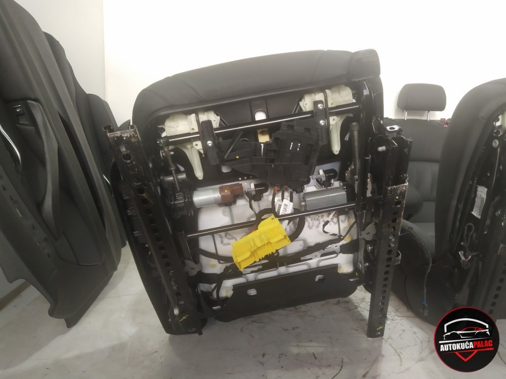 SJEDISTA	SICEVI UNUTRAŠNJOST	BMW	F11 5			U225